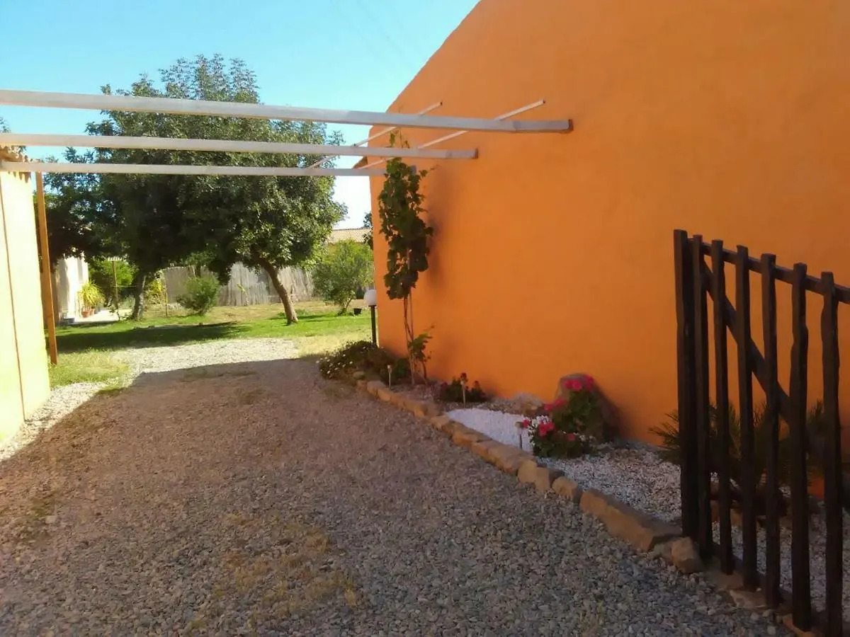 Bed and Breakfast Is Cuccus à Masainas
